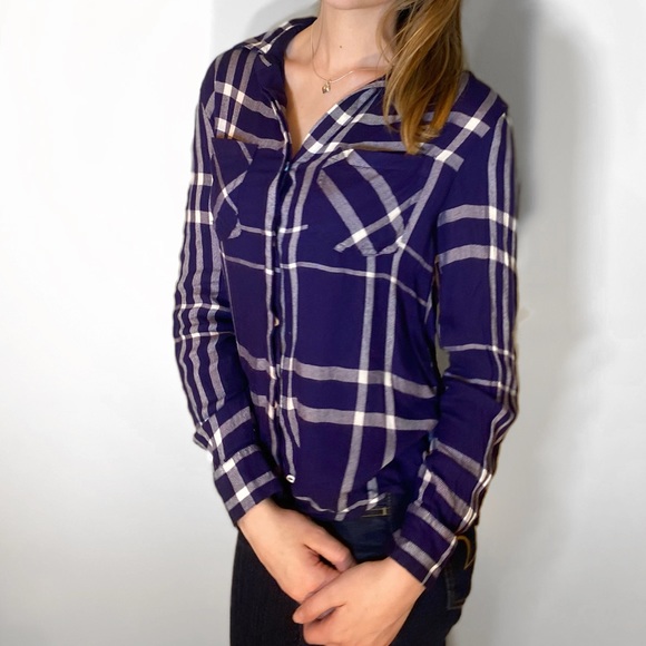 buttons Tops - BUTTONS button down flannel shirt